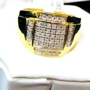 10k Gold Men’s real diamond beautiful Ring!! .35ct